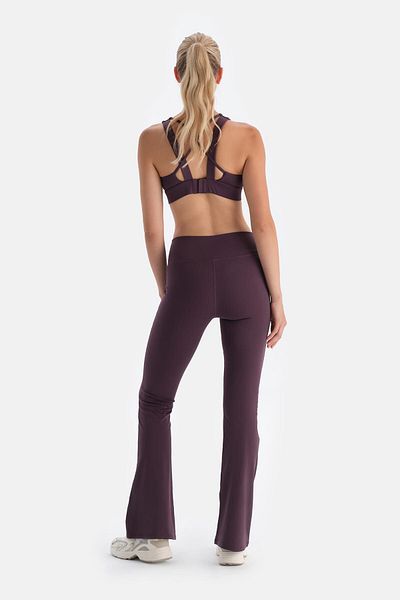 Dagi Damen-Leggings mit spanischem Bein in Pflaume