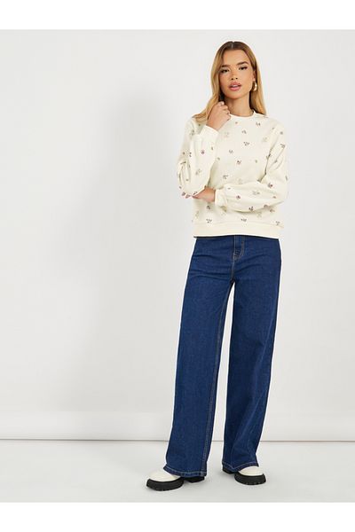 Styli Floral Print Regular Fit Sweatshirt