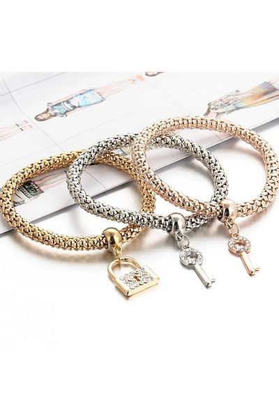 Store Stretchable Bracelet Set with 3Pcs Lock and Key Tip