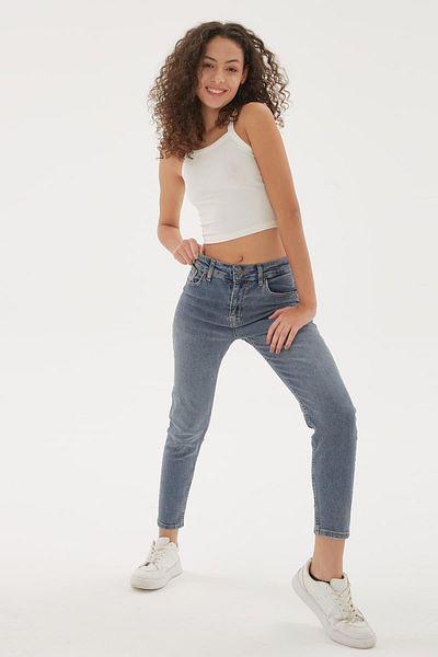 Fashion Friends Pantaloni din denim B.Blue