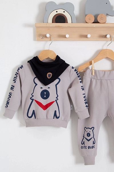 Eng 3-Piece Baby Boy Set with Playful Eyes and Scarf