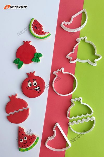 nescook 6-Piece Pomegranate and Watermelon Cookie and Sugar Dough Mold / Biscuit Cutter / Yalda Cookie Cutter
