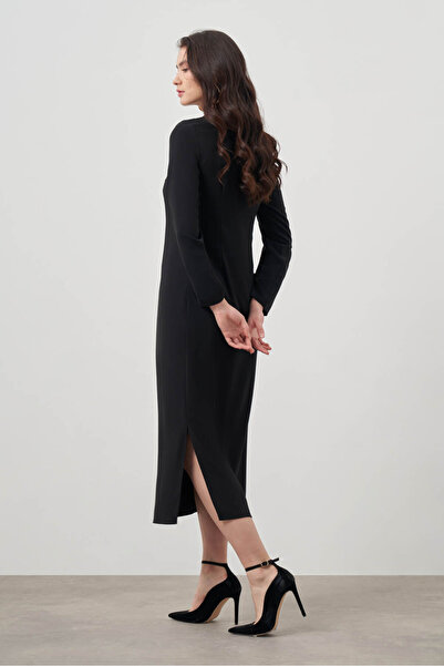 Mizalle Black Dress with Ornamental Collar