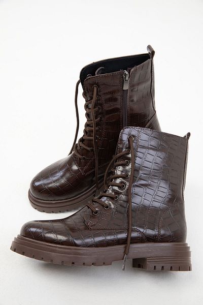 SOHO Hnědé dámské boty Krako - Model 13786