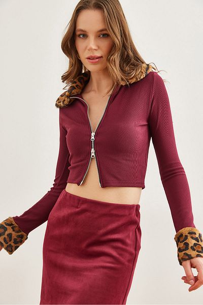 Olalook Bluză crop cu nervuri cu imprimeu leopard roșu Claret - Fermoar dublu, BLZ- 19002784