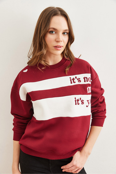 Olalook Γυναικείο φούτερ με κέντημα σε μπορντό ώμο - SWT- 19000705