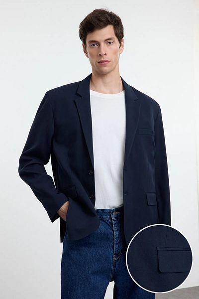 Trendyol Collection Navy Blue Regular Fit blejzr s nízkým ramenem - Wide Fit TMNAW25BC00002
