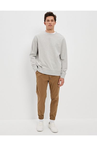 AMERICAN EAGLE Ae Trekker Jogger - Comfortable and Fashionable Design