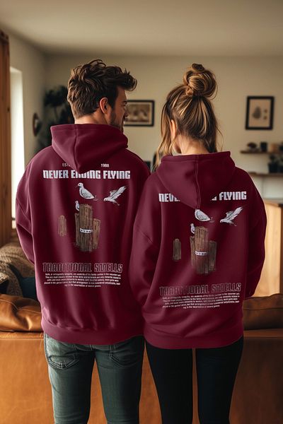 Trendyol Collection Bedrucktes, weinrotes, übergroßes Kapuzen-Sweatshirt aus Fleece-Baumwolle - TMNAW24sw00136