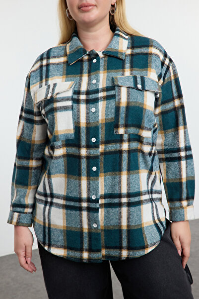 Trendyol Curve Синя карирана зимна риза с дълъг ръкав голям размер - TBBAW23AX00006