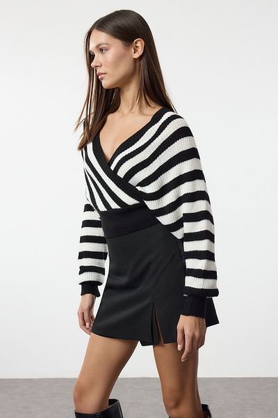Trendyol Collection Negru*001 Pulover tricotat la două piepturi TWOAW21KZ1277