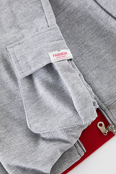 TRENDYOLKIDS Szürke-többszínű férfi gyerek szlogen kötött alsó-felső öltöny TKDAW25AU00089