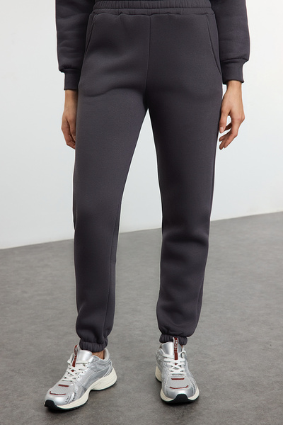 Trendyol Collection Σετ αθλητικής φόρμας Jogger με φερμουάρ Fleece Anthracite - Χοντρό εσωτερικό TWOSS25EM00000