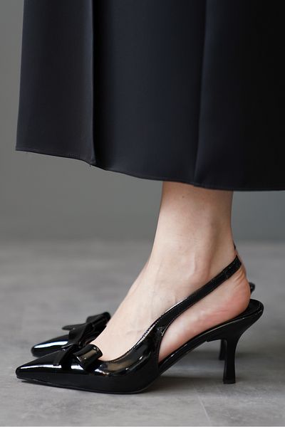 Lizzu Jorna Black Patent Leather - Design Buckle Women's Heeled Shoes
