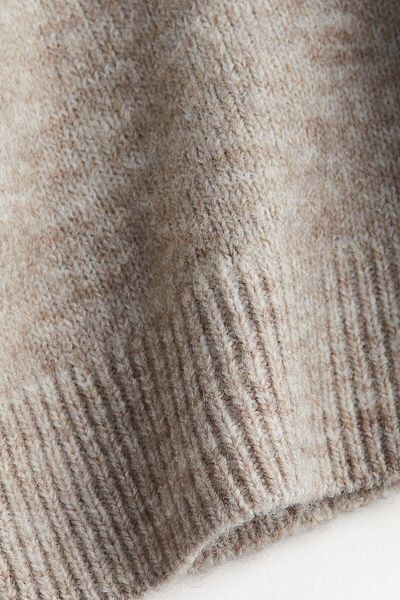 H&M Knitted jumper