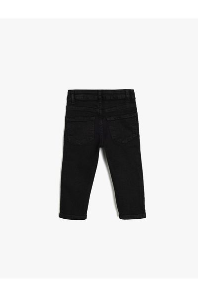 Koton Carrot Cut Jeans with Pockets and Elastic Waist