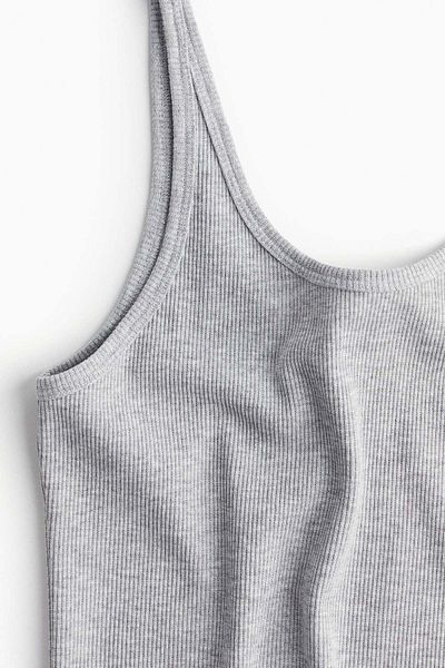 H&M سترة مضلعة