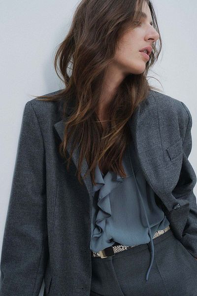 H&M Frilled blouse