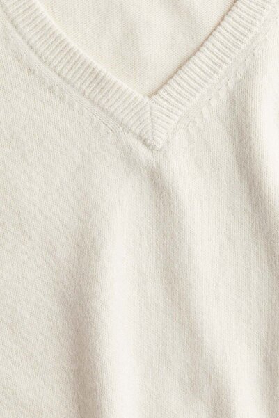H&M V-neck jumper