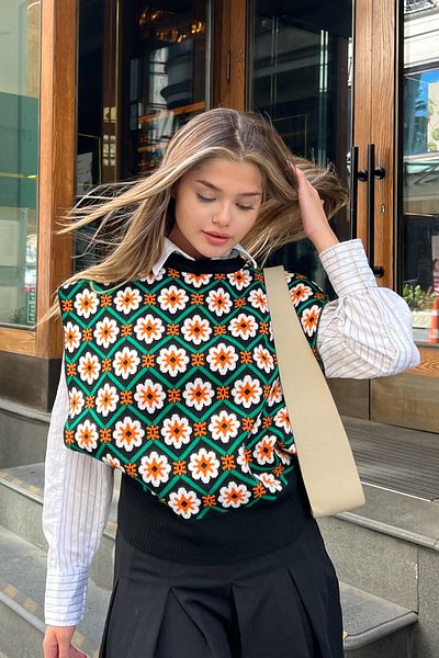 la & vetta Black Floral Patterned Pullover