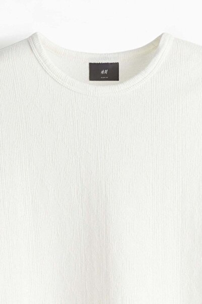 H&M Slim Fit Textured T-shirt