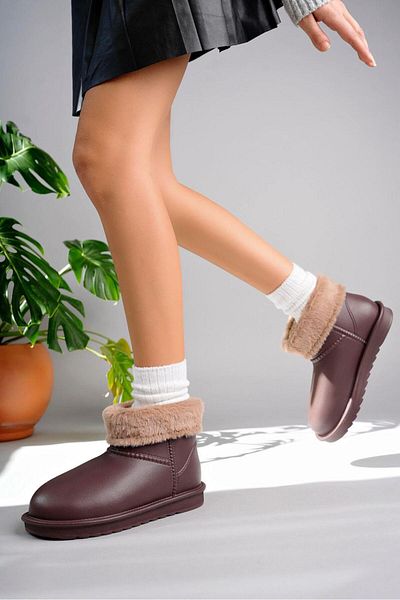 Beyond Women's Brown Fur Detailed Eva 2 cm Heeled Matte Faylon Rain Boots