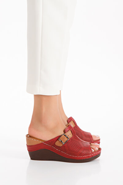 İLOLİCA Натуральна шкіра, ортопедична м'яка підошва, набивка під п'ятою, бордо, жіночі капці