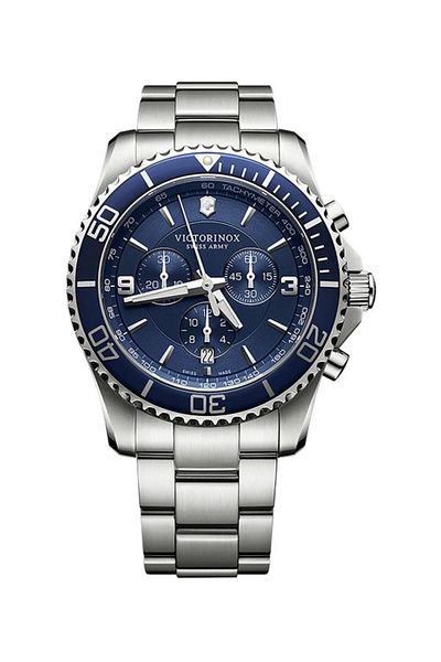 Victorinox Ceas barbatesc Victorinox 241689, Quartz, 43mm, 10ATM