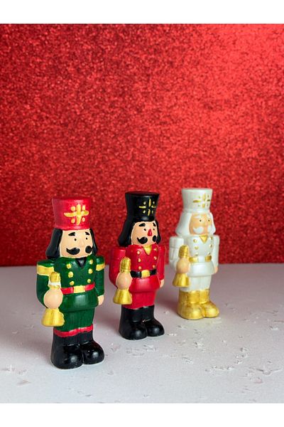 Mithbox White Christmas Decor Nut Breaking Lead Soldier Nutcracker New Year Trinket
