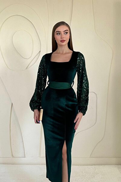 Elbee Fashion Woman Βελούδινο φόρεμα με παγιέτες με λεπτομέρεια