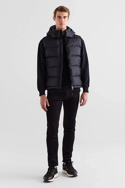Gant Men's Black Hooded Vest