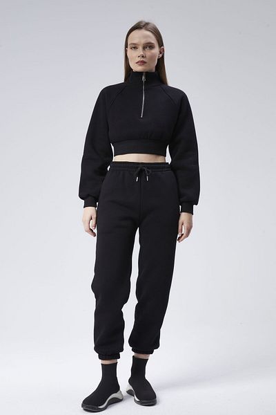 soBasic Stand Collar Zipper Detailed Elastic Leg Demi Sweatpants Set - Black