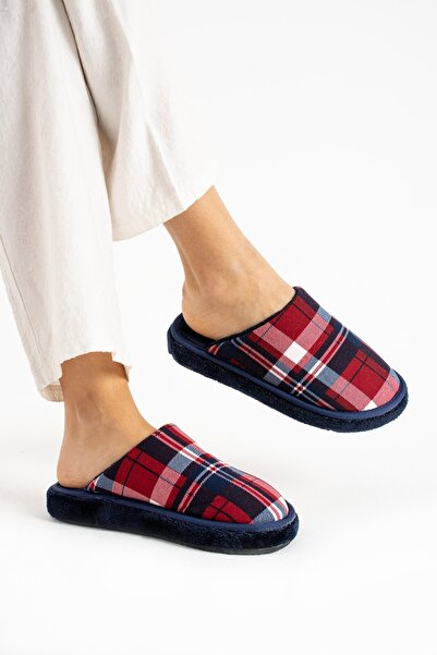 Bermody Kockás téli meleg csúszásgátló talp kényelmes puha karácsonyi női és férfi családi beltéri papucs