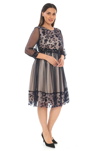 rapellin Φόρεμα μεγάλου μεγέθους από τούλι με λεπτομέρεια με κορδόνια, διακοσμημένο με μαργαριτάρια και πέτρες 1625-ΣΚΟΥΡΟ ΜΠΛΕ