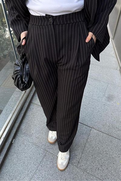 Oven Black Striped Plaszo Pants