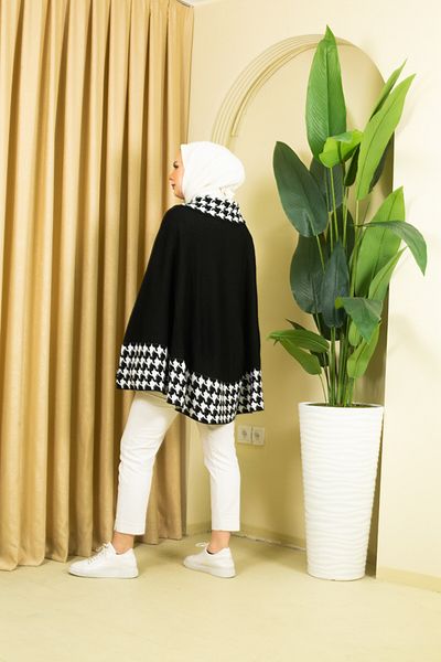 Kayaka triko Women's Print Button Neckline Poncho