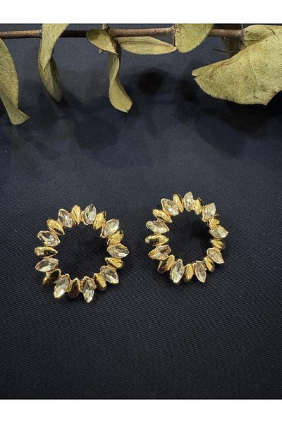 HERA Circle Figured Stone Earrings