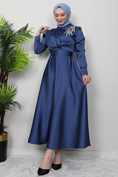 GİZ AGİYİM Dark Indigo Satin Evening Dress with Stones on the Shoulder