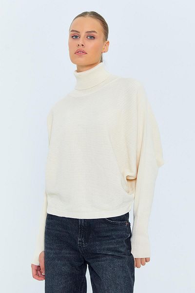 Mixray 6811 Women's Turtleneck Finger Snap Knitwear Sweater Natural