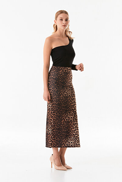Fulla Moda Leopard Patterned Elastic Waist Slit Skirt