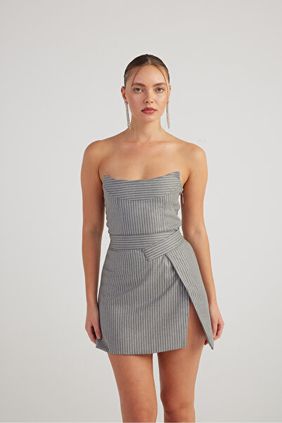 HOLLY LOLLY Hasított aszimmetrikus derekú csillogó csíkos éden miniszoknya szürke