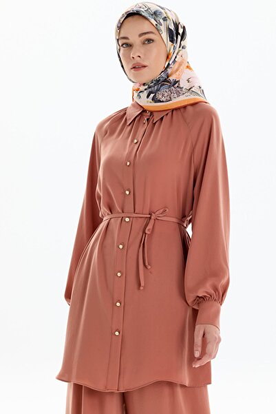 Tuğba Büzgülü Çift Kat Kemerli Tunik - Taba