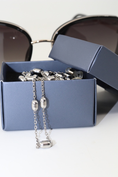 KEEBA نظارات فضية من الفولاذ للجنسين - سلسلة وحزام بتصميم مخصص