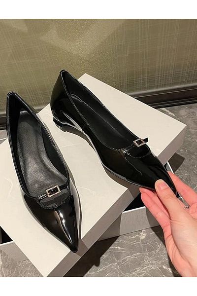 TrendyAnka Women's Black Patent Leather Ballerinas 2cm Short Low Heeled Comfortable Shoes with Rhinestone Buckle Daily Use