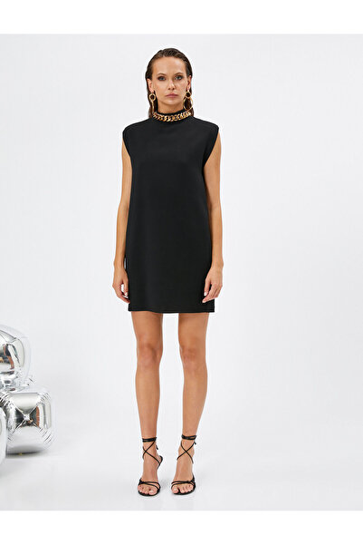 Koton Mini Davet Elbisesi Yakası Zincir Detaylı