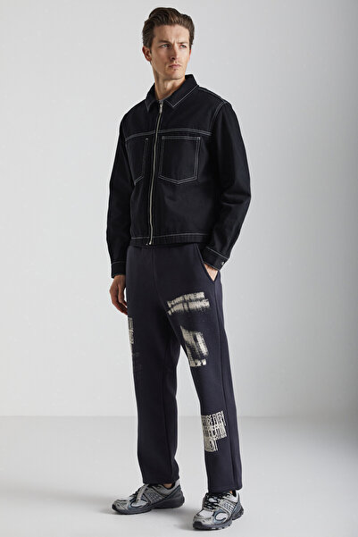 GRIMELANGE Iakob Men's - Soft Organic Cotton Anthracite Sweatpants with 3 Thread Print Detail