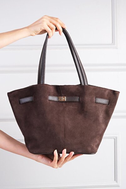 Mio Gusto Originální semišová hnědá kabelka do ruky a přes rameno