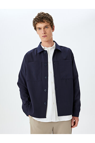 Koton Langärmlige Hemdjacke mit Knopfleiste und Taschendetail in normaler Passform