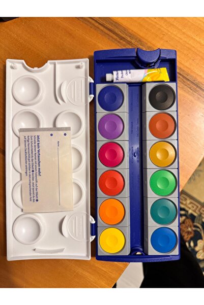 Pelikan Opak Suluboya Boya Seti, 12 Renk Artı Çin Beyaz Tüp