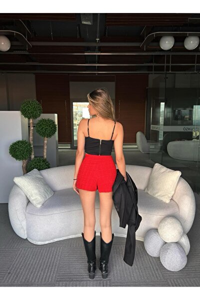 TamSeninTarzin Blerina Özel Dokulu Şort Etek